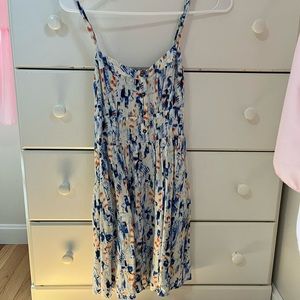 Express multi colored sundress with pockets